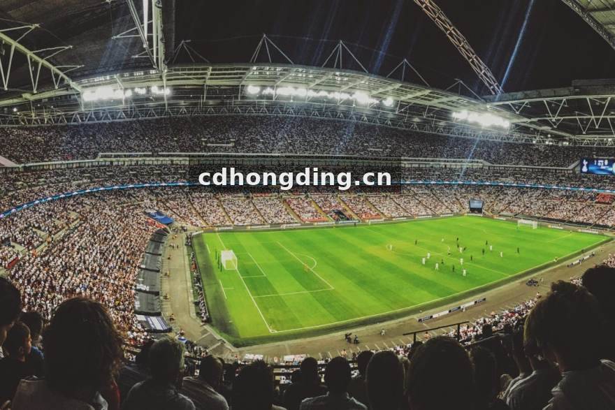 PG贵宾厅赏金女王系列玩法对比配图